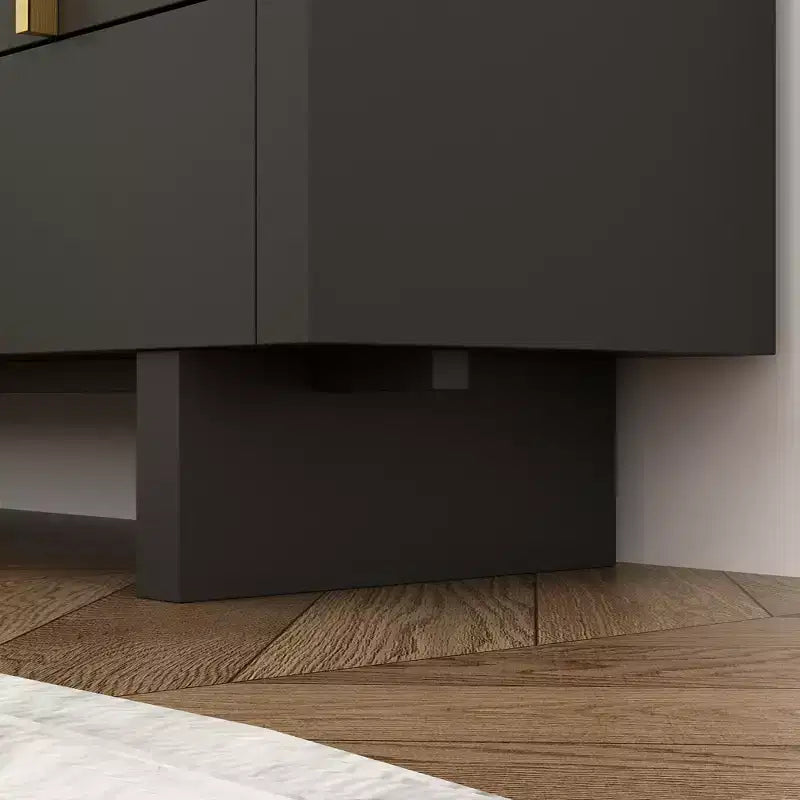 Famapy Eight Drawer Horizontal Dresser Sophisticated black finish and staggered gold knob design