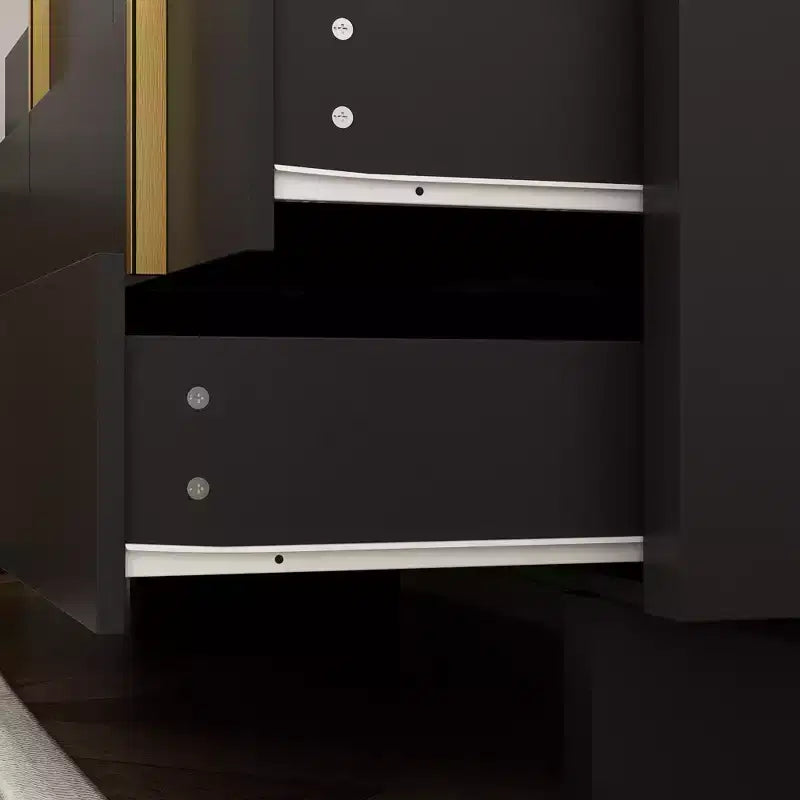 Famapy Eight Drawer Horizontal Dresser Sophisticated black finish and staggered gold knob design