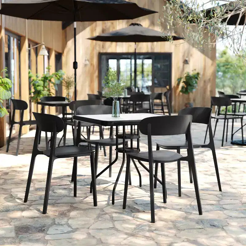 Flash Furniture Sedia da esterni e interni impilabile Dover con schienale curvo, sedia commerciale in resina per tutte le stagioni