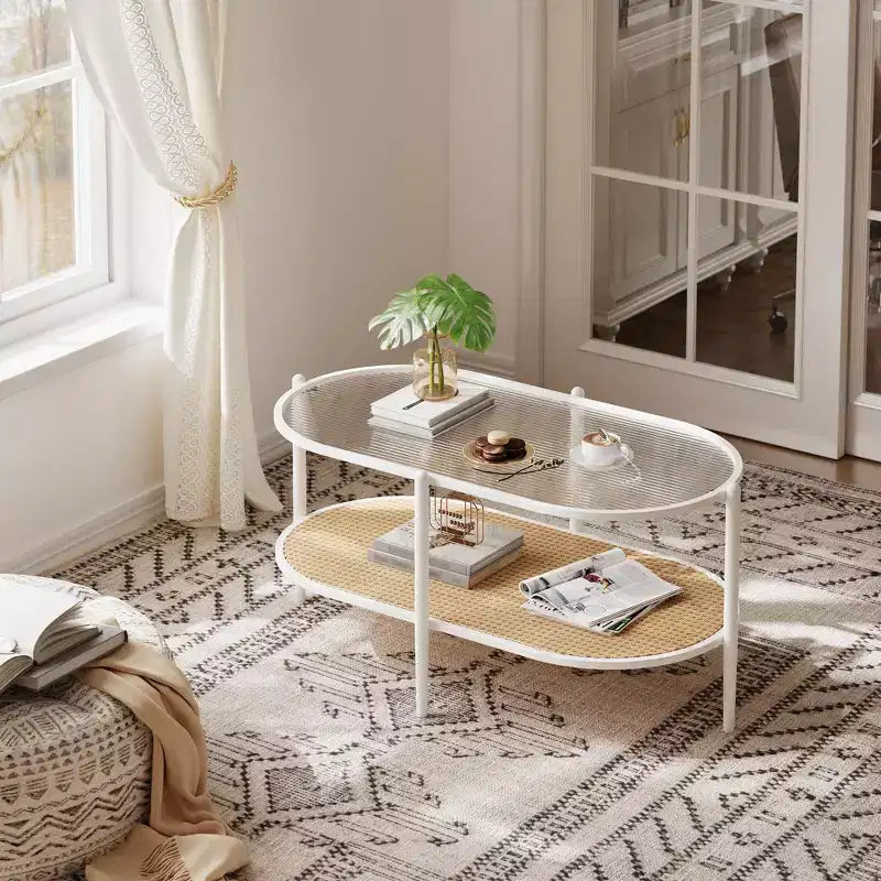 Tavolino da Caffè in Rattan da 37 pollici, Tavolino Centrale Ovale a 2 Livelli in Legno con Piano in Vetro Temperato, Tavolino da Cocktail per Soggiorno Camera da Letto Ufficio