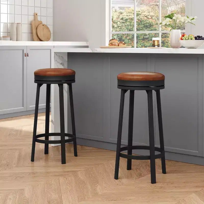 Sgabelli da bar girevoli da 30" (76 cm) set da 4 con poggiapiedi, moderni sgabelli da bancone con rivestimento in pelle PU e struttura in metallo, sgabelli da bar rotondi senza schienale