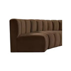 Meridian Furniture, divano modulare in velluto Arc