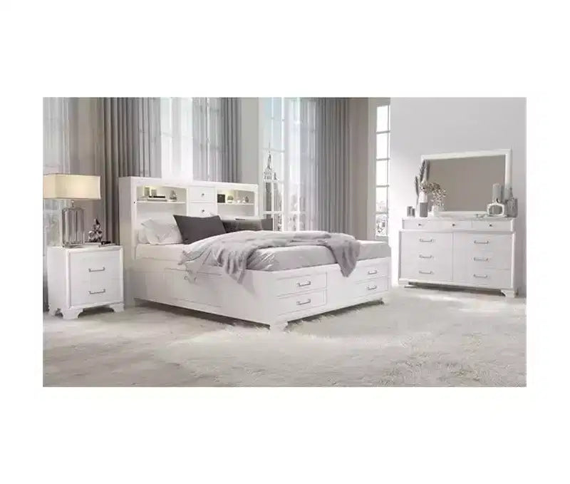 Specchio con cornice bianca HomeStock, dal design semplice e contemporaneo, elegante elemento d'arredo per la camera da letto, per cassettiere