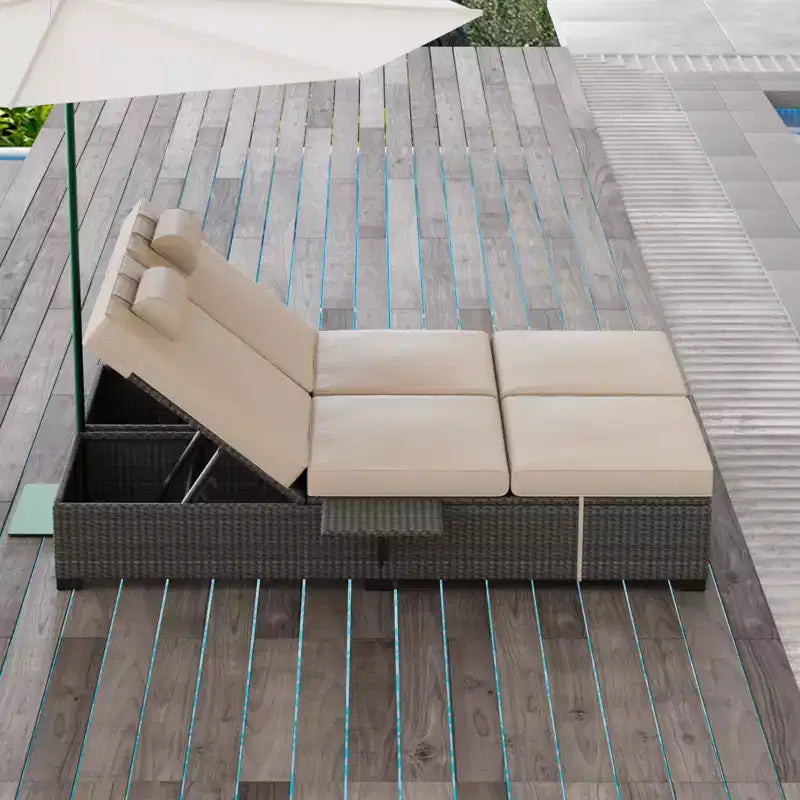 COZONY Set di 2 Sedie a Sdraio da Giardino, Lettini Prendisole da Esterno in Rattan con Schienale Reclinabile Regolabile e Cuscini
