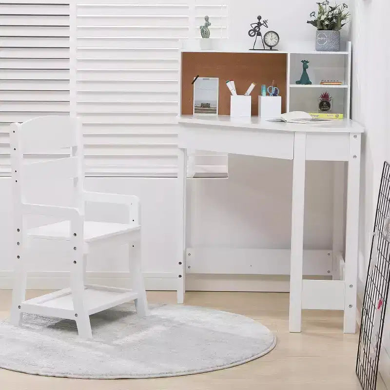 Set Scrivania e Sedia per Bambini All-in-One con Sedia Regolabile, Vetrina, Bacheca in Sughero e Organizzatori. Un Angolo Studio Compatto per la Scuola a Casa o la Camera da Letto.