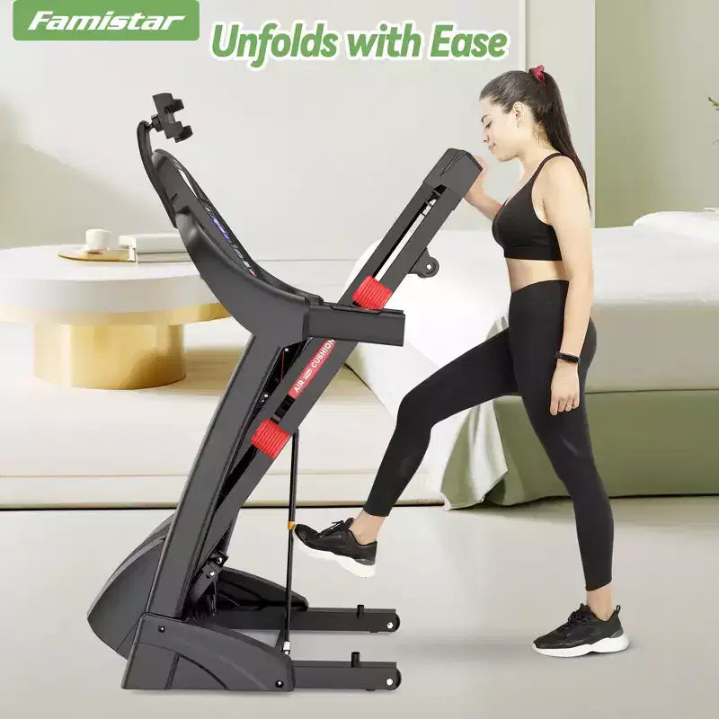 Tapis roulant con capacità di 136 kg in liquidazione, tapis roulant elettrico pieghevole da 4,5 HP in offerta con inclinazione per corsa e camminata in casa