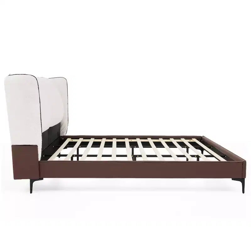 Christopher Knight Home Zewa Letto a piattaforma moderno in similpelle king size con testiera ad ala Teddy