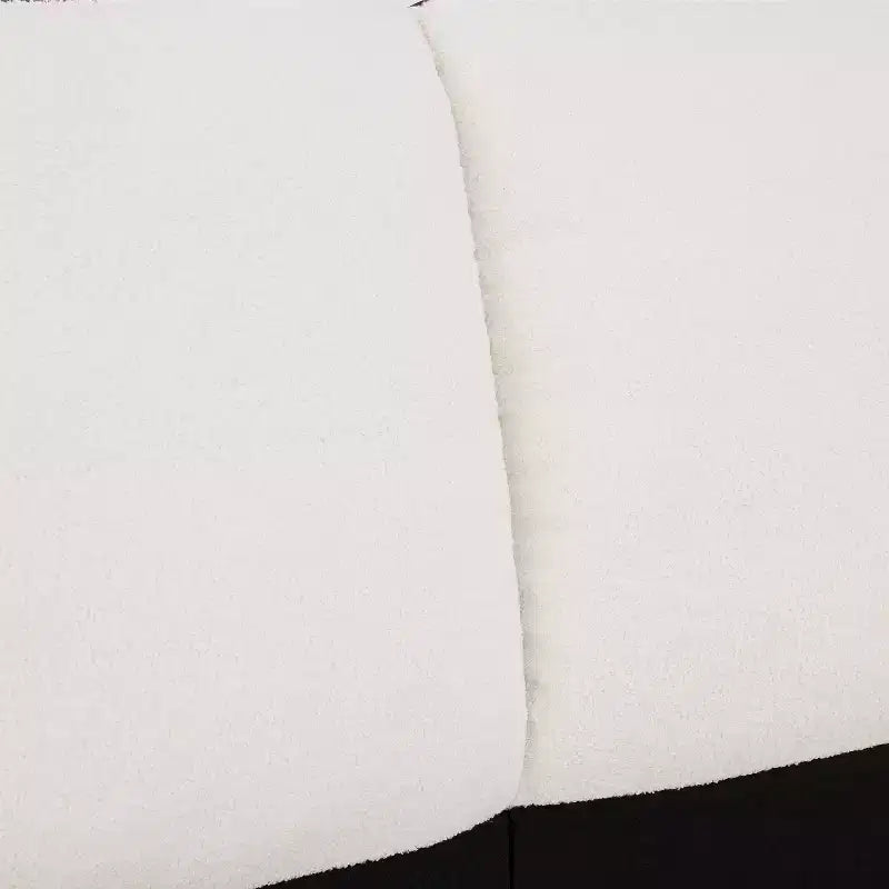 Christopher Knight Home Zewa Letto a piattaforma moderno in similpelle king size con testiera ad ala Teddy