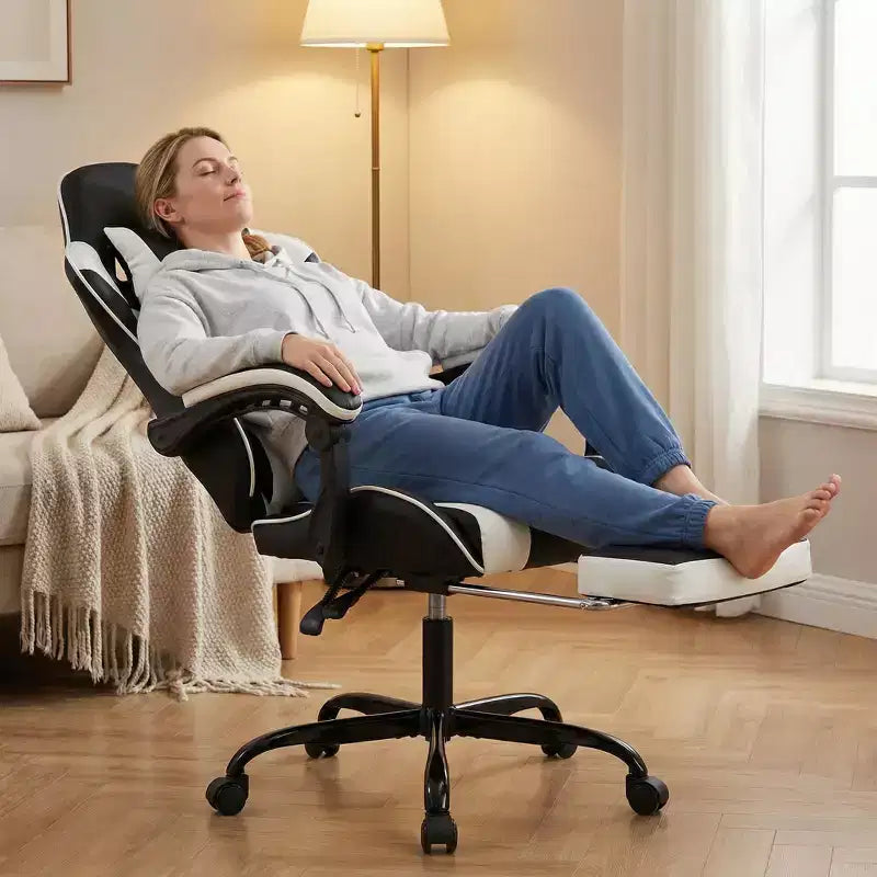Sedia Gaming con Poggiapiedi, Sedia da Computer Ergonomica con Poggiatesta e Supporto Lombare, Sedia da Gioco Traspirante Regolabile in Altezza per Casa e Ufficio