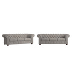 Divano Chesterfield Gdansk con braccioli arrotolati trapuntati
