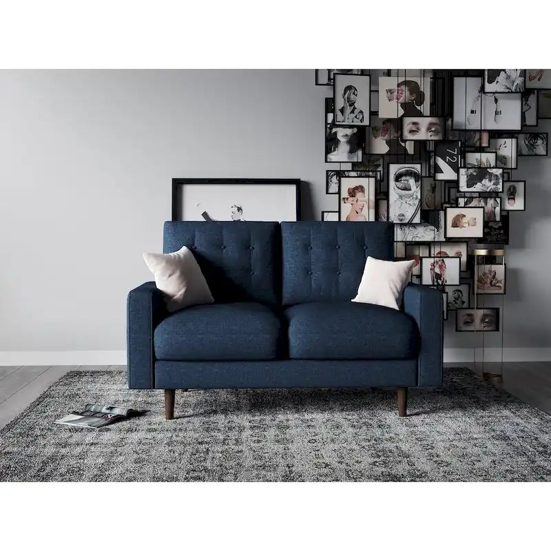 Oprah Loveseat