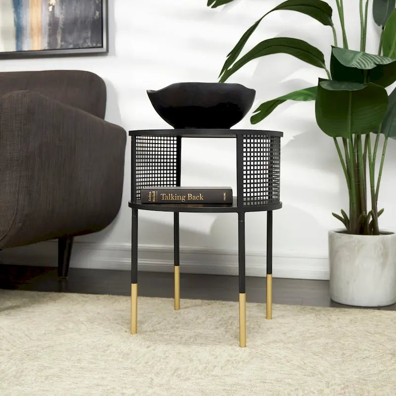 Tavolino o tavolino da caffè con struttura aperta in metallo geometrico, 1 ripiano e gambe dorate con decorazioni in roccia nera