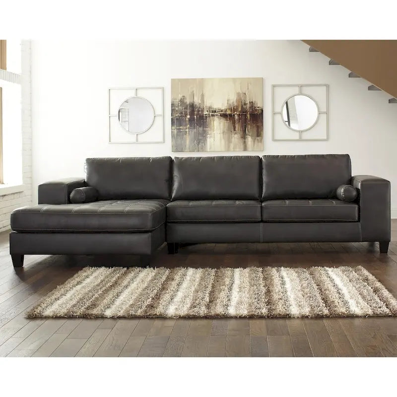 Divano angolare a 2 pezzi con chaise longue Signature Design by Ashley Nokomis