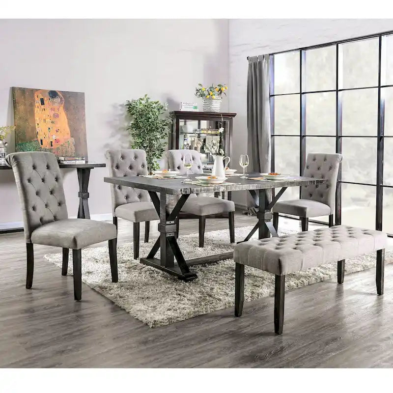 Set da pranzo in legno rustico imbottito Chalwa da 6 pezzi con tavolo, 4 sedie e 1 panca di Copper Grove