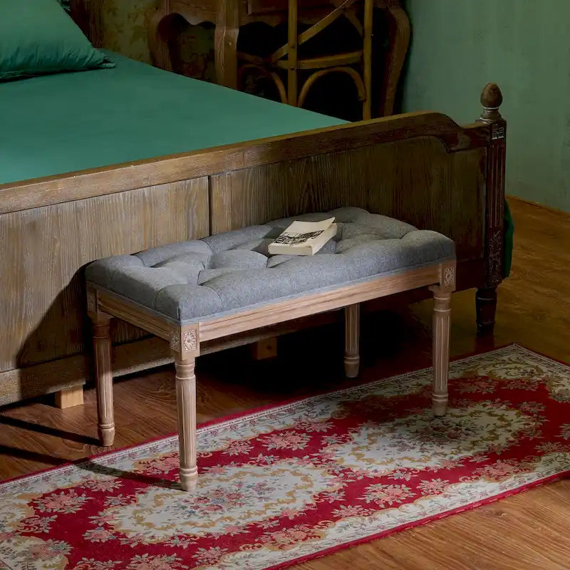 Panca imbottita CO-Z in stile vintage francese con struttura intagliata in legno massiccio