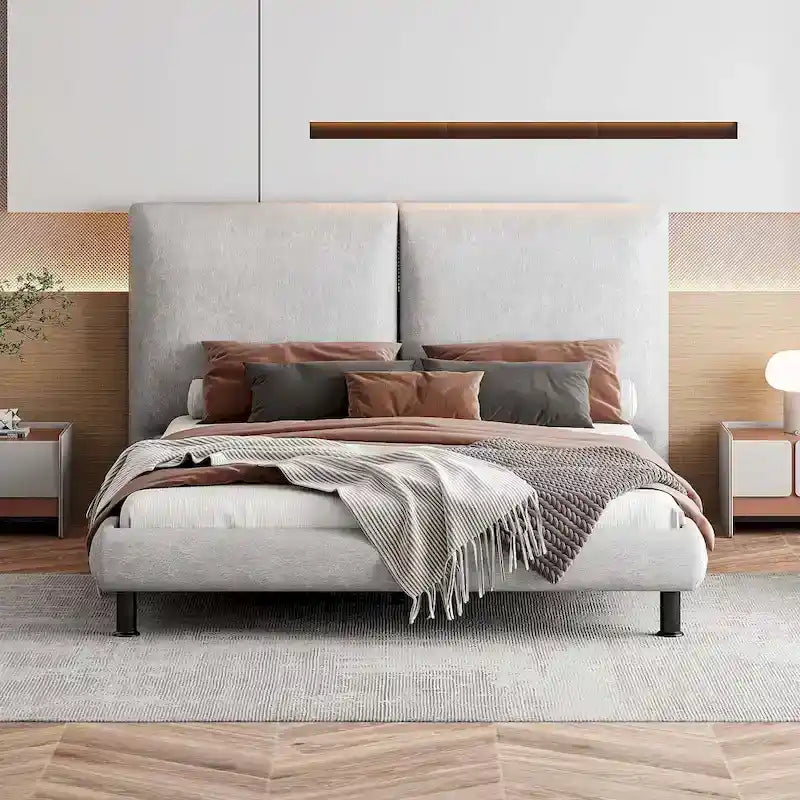 Letto a piattaforma Queen Size con due poggiatesta grandi