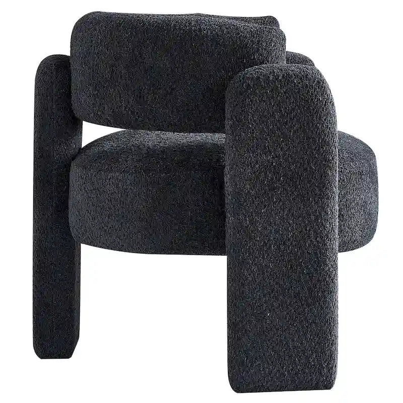 Poltrona d'accento rivestita in bouclé