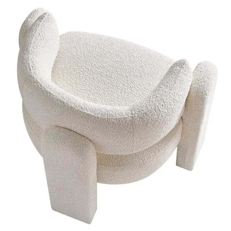 Poltrona d'accento rivestita in bouclé