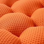 Divano moderno a due posti imbottito in tessuto 3D a nido d'ape con pouf poggiapiedi