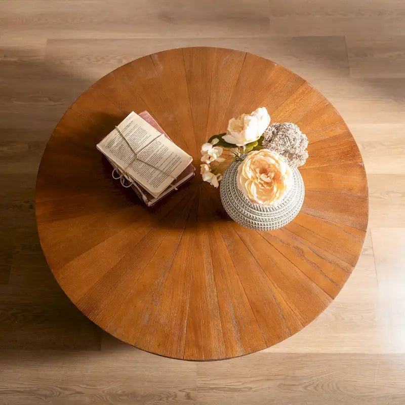 31.50Vintage Style Coffee Table