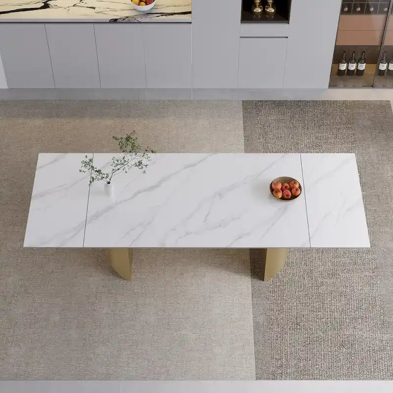Set da pranzo da 9 pezzi: tavolo allungabile in pietra sinterizzata da 240 cm con 8 sedie