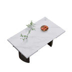 Set da pranzo da 9 pezzi: tavolo allungabile in pietra sinterizzata da 240 cm con 8 sedie