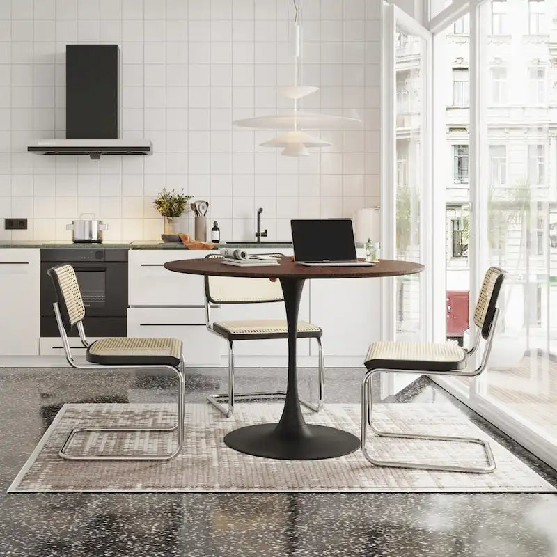 Tavolo da pranzo rotondo moderno, con base in metallo