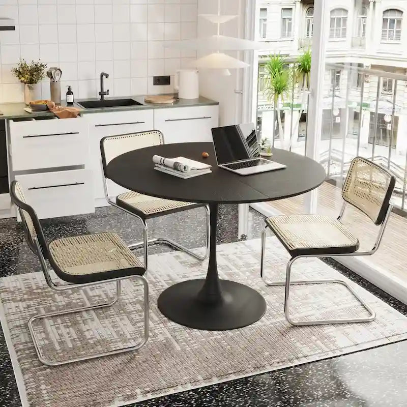 Tavolo da pranzo rotondo moderno, con base in metallo