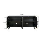 Credenza con ante intagliate a fiori e maniglie in metallo
