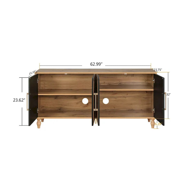 Credenza con ante intagliate a fiori e maniglie in metallo