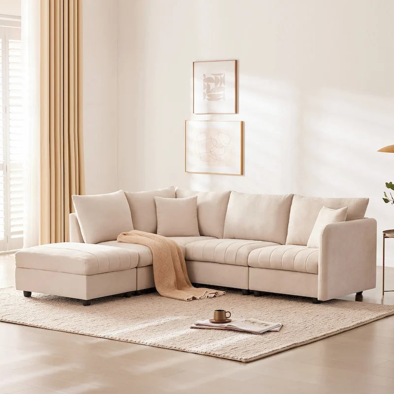 Divano angolare moderno a L con strisce verticali, 2 cuscini, pouf, varie combinazioni, beige